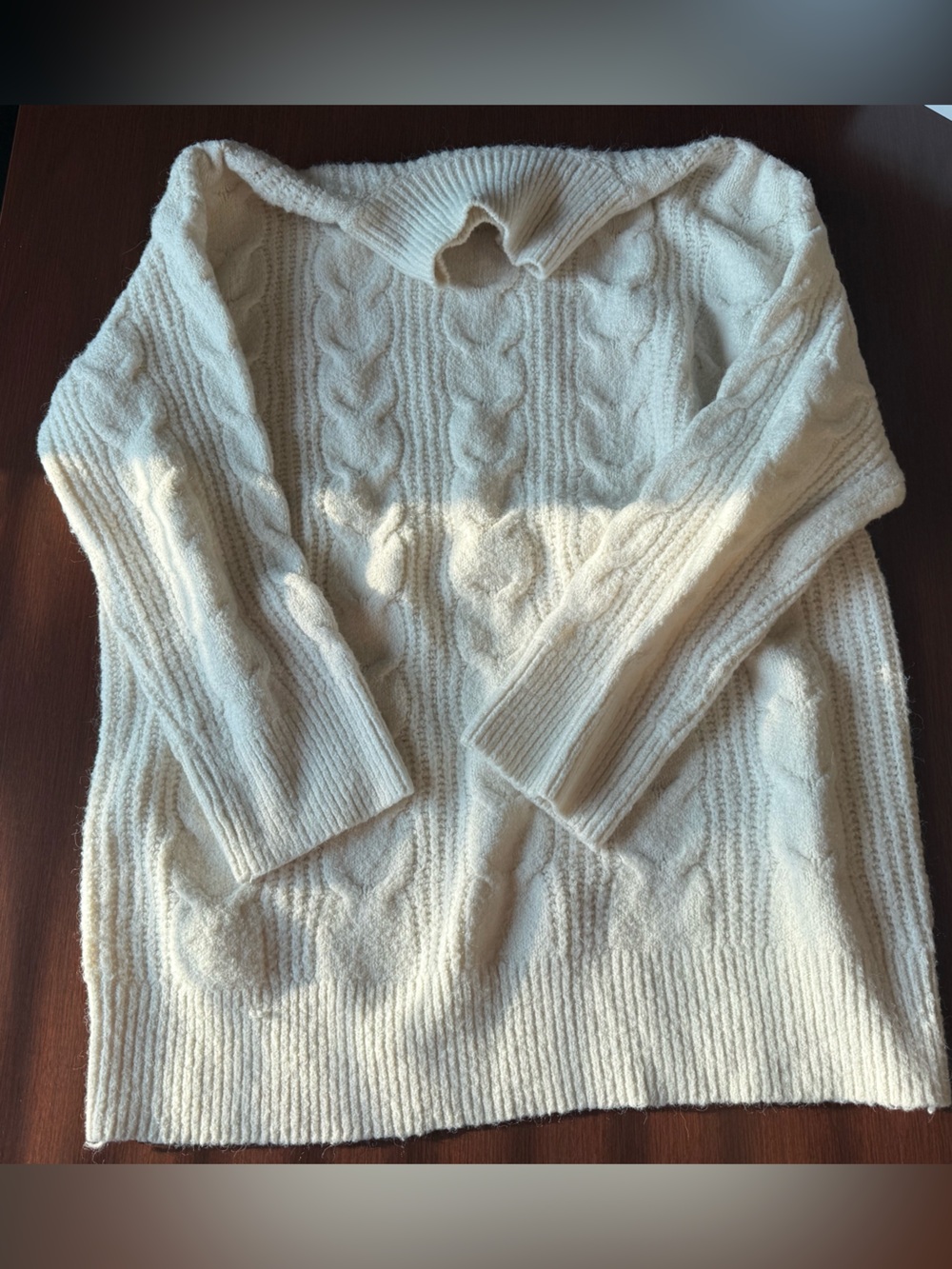 Knox Rose White Cable Knit Turtleneck Sweater